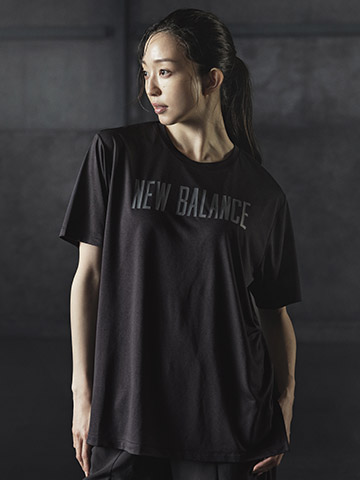ニューバランス「Relentless オーバーサイズショートスリーブTシャツ」商品画像