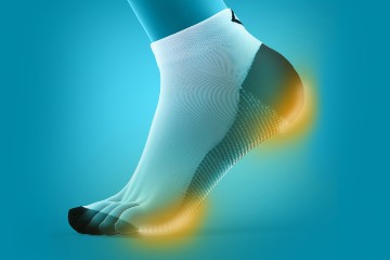 反発素材をソックスに採用した「コラントッテ レスノ Pro-Aid Socks【for Run】」が 12月1日に発売