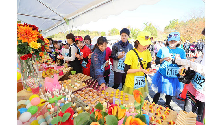 大阪FUNランフェスティバル! Reborn! 第57回 全国スイーツマラソン in 万博記念公園