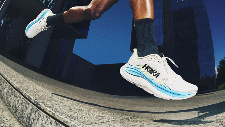 「HOKA® CLIFTON 11 イメージ画像