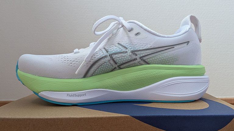 GEL-KAYANO 33 のミッドソール
