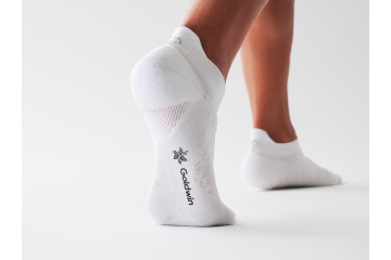 リサイクル素材を使用し、足裏の衝撃を緩和する高機能ソックス「C3fit Arch Support Short Socks」発売