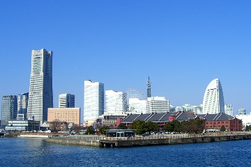 「横浜マラソン2021」が、10月31日開催のリアル大会の中止を告知。オンライン大会は予定通り実施へ